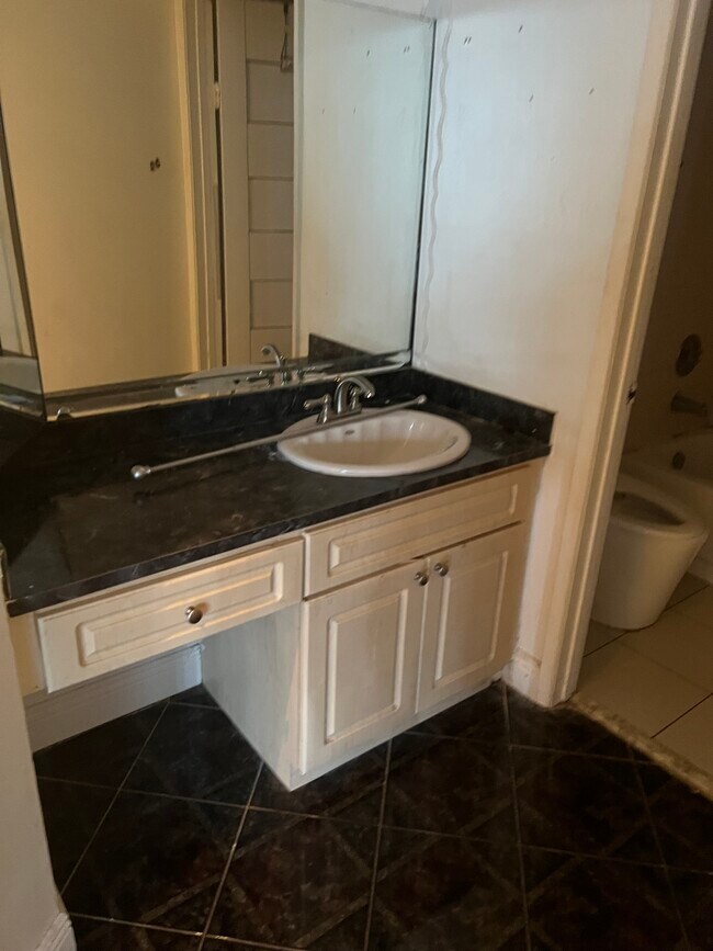 Foto del edificio - 6288 NW 186th St
