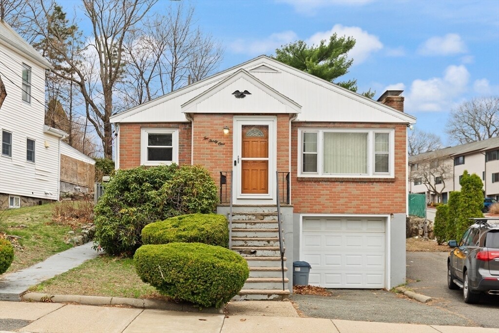 Foto principal - 231 Bainbridge St