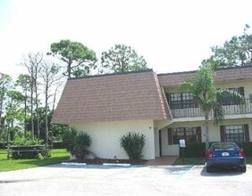 Building Photo - 4101 Oak Terrace Dr