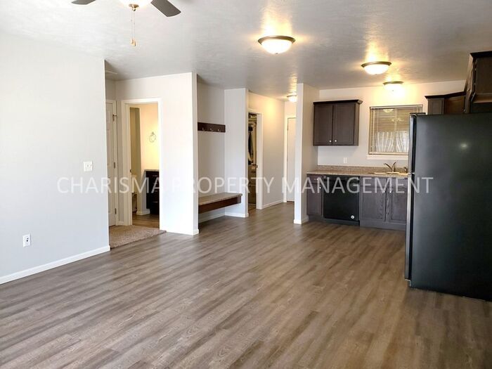 Foto principal - 412 N Sioux Blvd