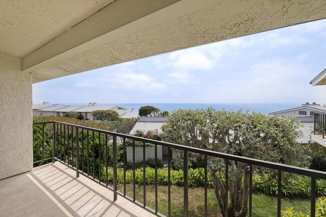 Foto del edificio - 6789 Shearwater Ln