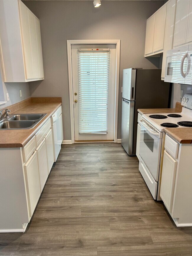 Foto del edificio - 3153 Allison Marie Ct