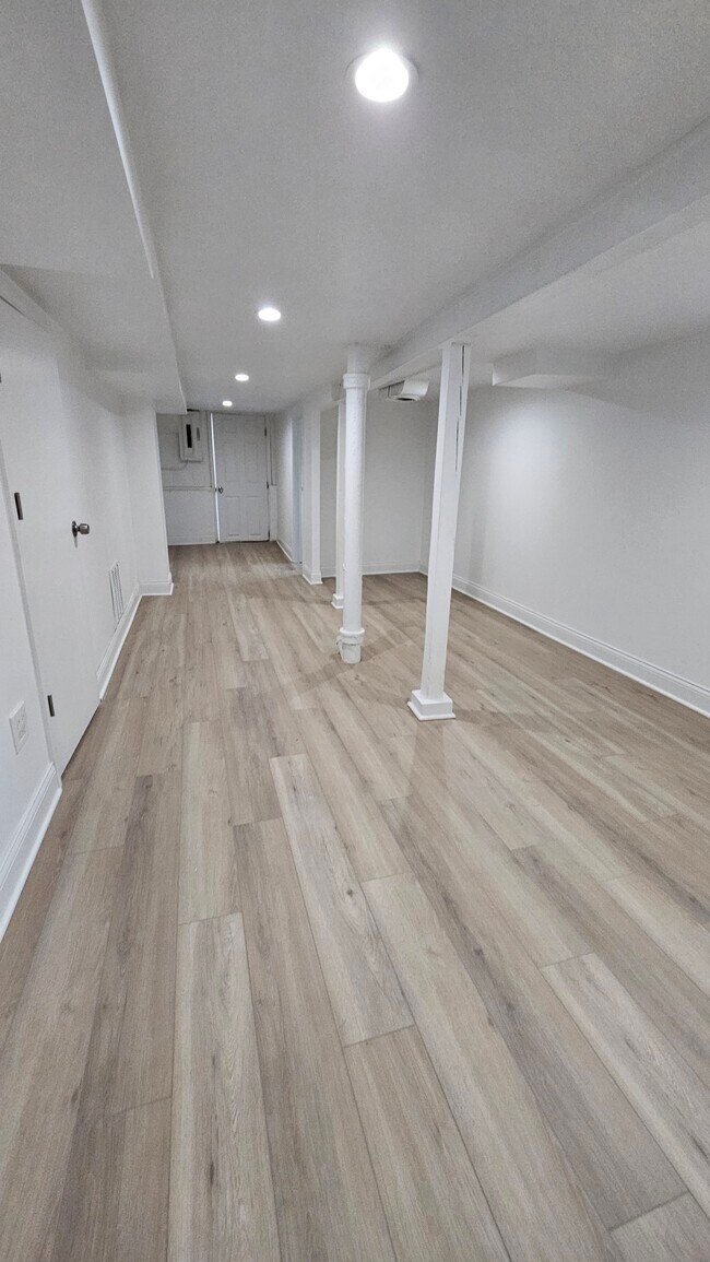 Foto del edificio - 3244 N Osceola Ave