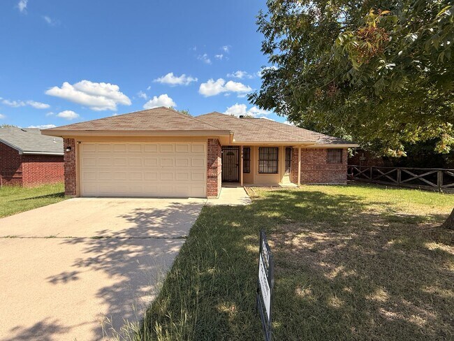 Building Photo - NEW IN MANAGEMENT & RENT REDUCTION - AVAILABLE NOW!