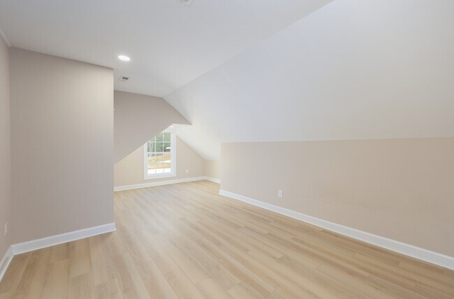 Foto del edificio - 518 Woods Drive