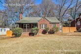 Foto principal - 3430 Mathis Dr