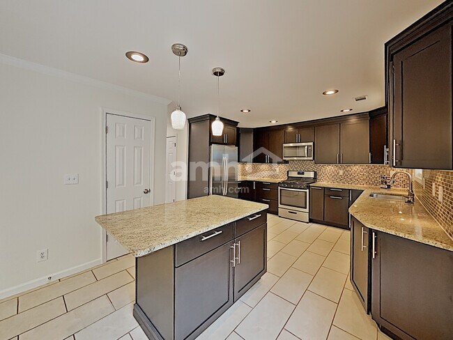 Building Photo - 1067 Woodsong Pass Ct