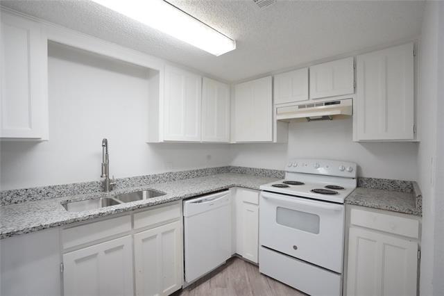 Foto del edificio - 738 Bluebonnet Dr