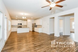 Building Photo - 97 Ireland Ln