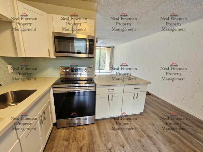 Foto del edificio - Waikalani Woodlands in Mililani’s. 2 bed, 1 bath and 2 parking condo