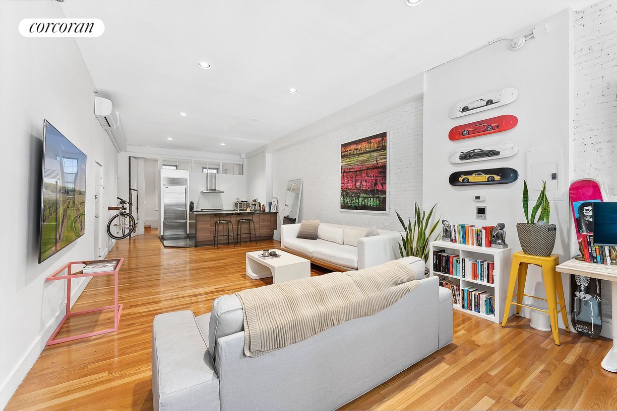Foto principal - 93 Grand St