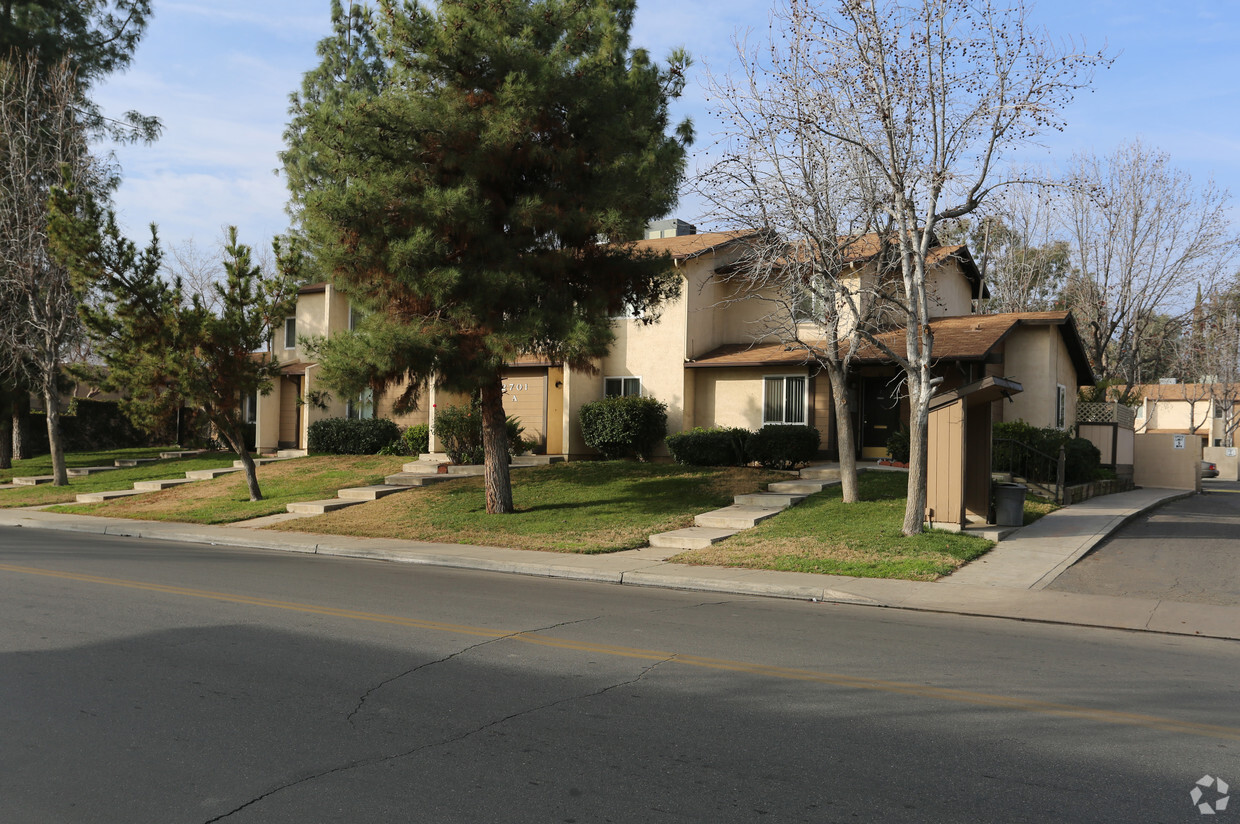 Foto principal - South Real Gardens Apartments