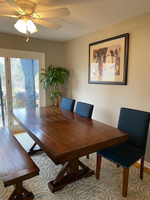 Building Photo - 3035 Sunnywood Dr