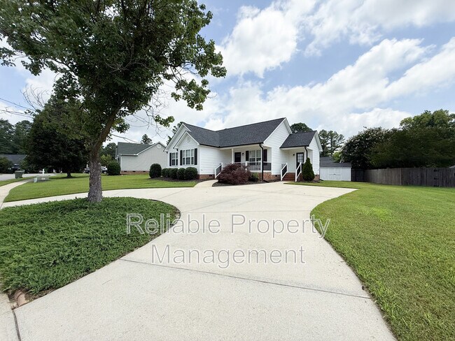 Foto del edificio - 805 Phillips Pointe Dr