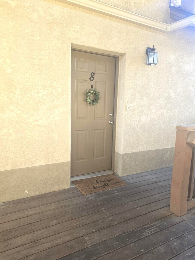 Foto del edificio - 1206 Walnut Ave