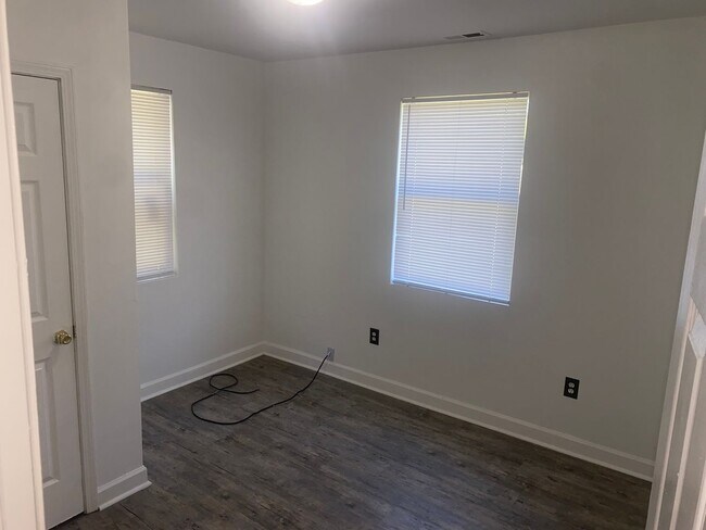 Foto del edificio - Duplex - 2 Bedroom
