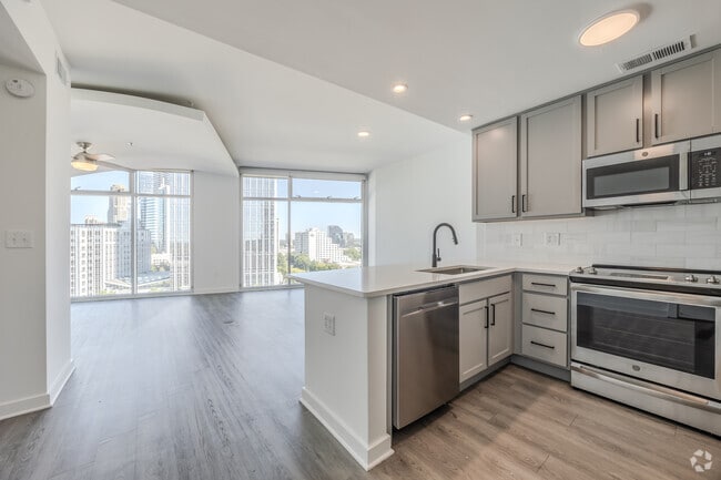 Estudio, 1BA - 729SF - Cocina - Tower on Piedmont