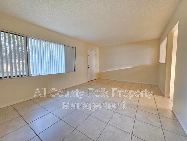 Building Photo - 265 Leelon Rd