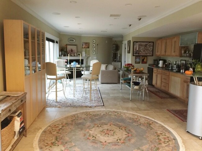 Foto del edificio - 36 Sunhill Ln