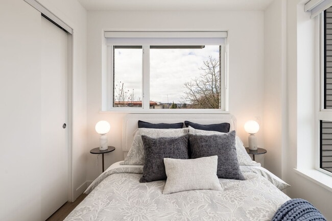 Building Photo - Arbutus Terrace
