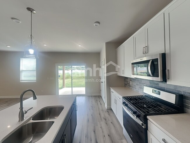 Foto del edificio - 4317 Fieldcrest Dr