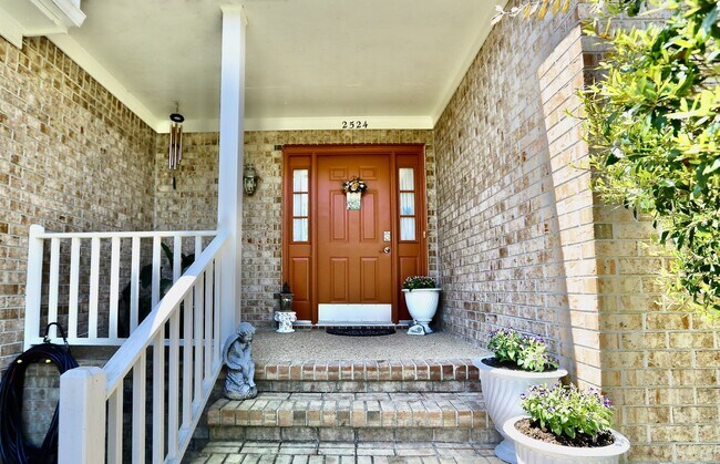 Building Photo - Charming 4-Bedroom Ranch in Princess Anne ...