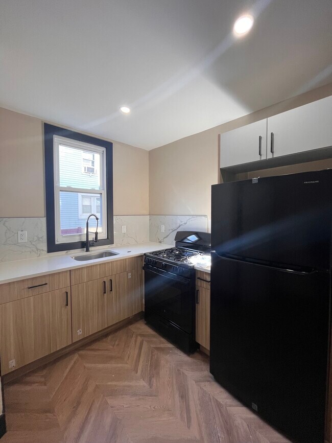 Foto del edificio - 283 Monticello Ave