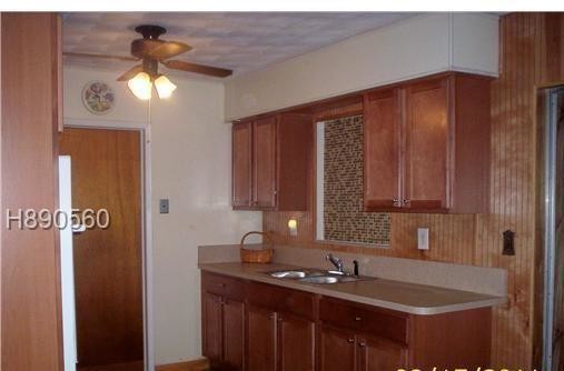 Building Photo - 2211 N 61st Terrace