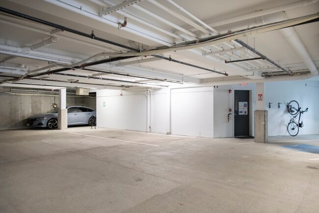 Building Photo - 33 Ward Street