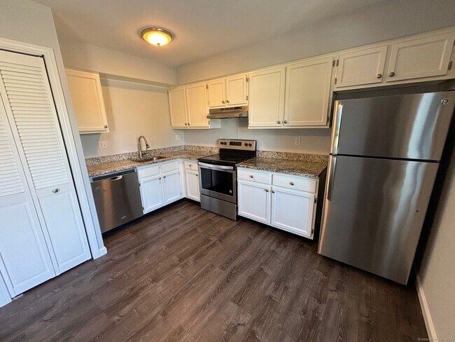 Foto del edificio - 188 Aspetuck Vlg