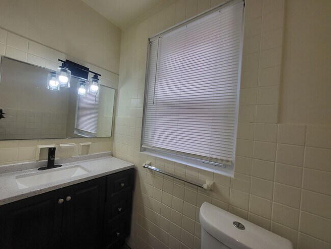 Foto del edificio - 740 N 19th St