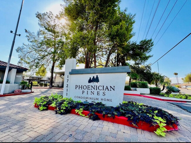 Building Photo - 17211 N 35th Ave