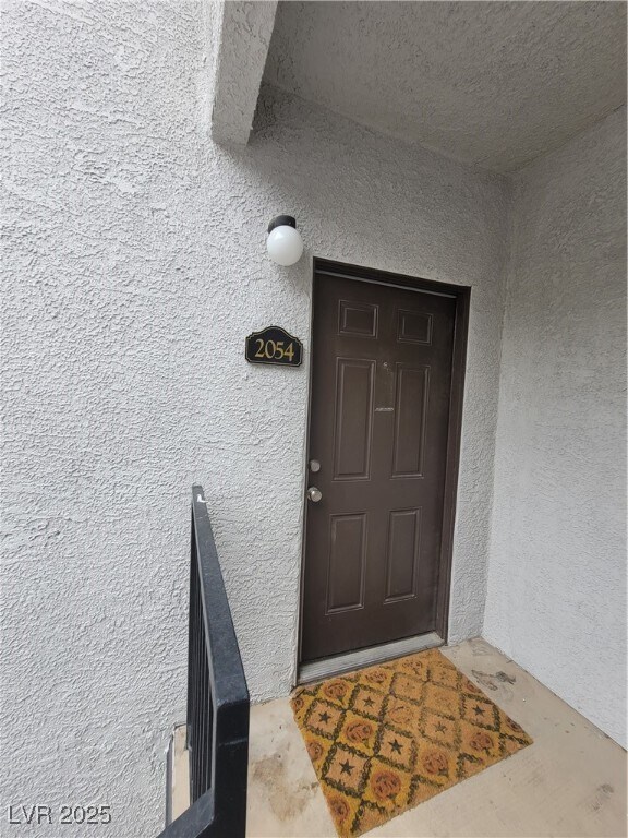 Foto principal - 2615 W Gary Ave