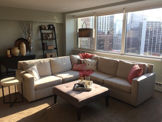 Foto del edificio - 1150 N Lake Shore Dr