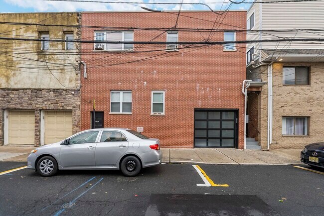 Foto del edificio - 7013 POLK St