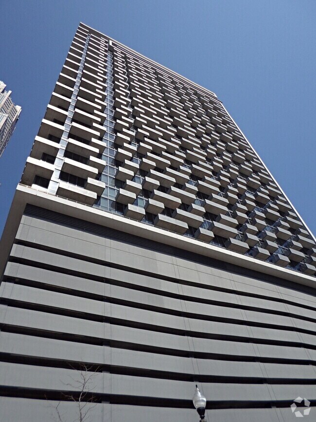 Building Photo - 235 W Van Buren St