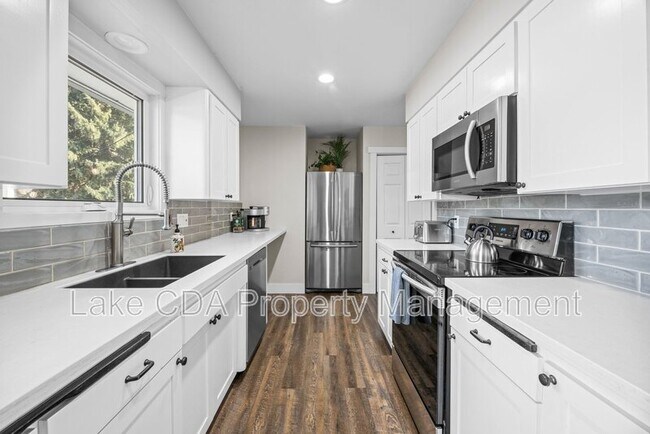 Foto del edificio - 3870 N Honeysuckle Dr