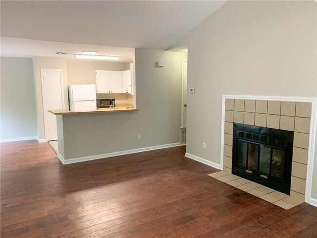 Foto del edificio - 11803 Lochridge Dr