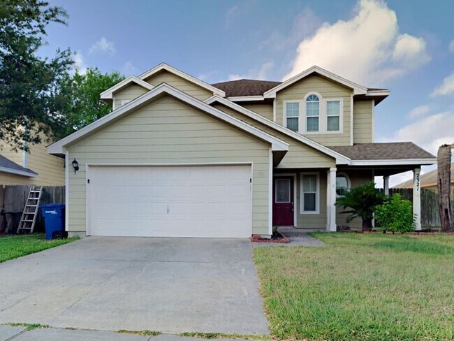 Building Photo - *No Application Fee*
