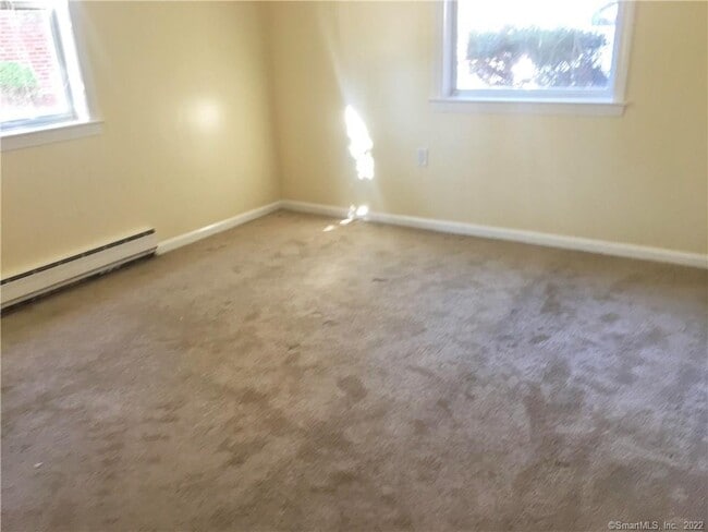 Building Photo - 113 Niles Hill Rd