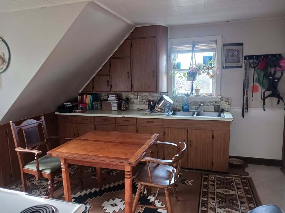 Foto principal - 340 10th Ave N