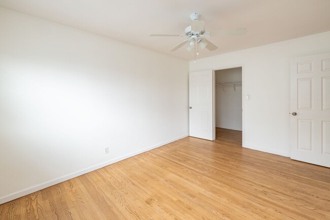 Foto del edificio - 1521 2nd St