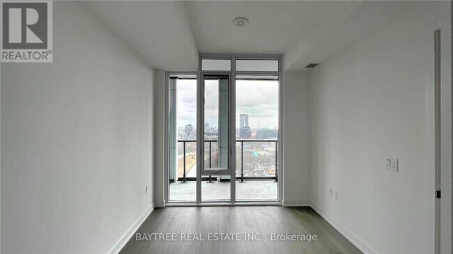 Photo du bâtiment - 50 Power St