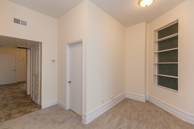 Foto del edificio - 901 W Armitage Ave