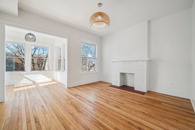 Photo - 1928 Harrison St Apartment