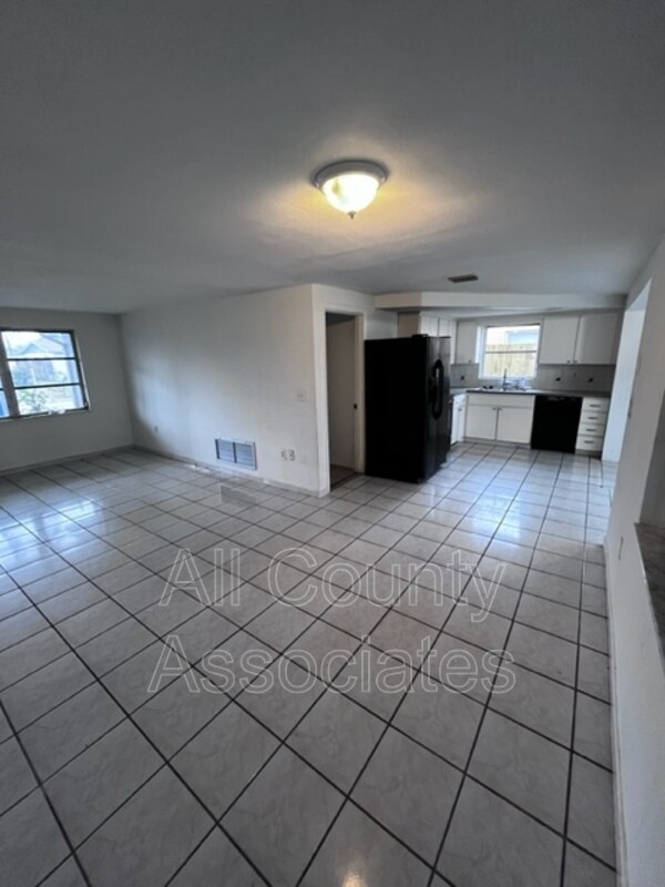 Foto del edificio - 3049 Pinon Dr