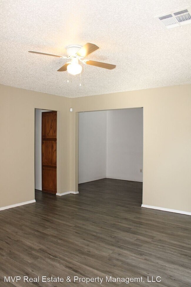 Building Photo - 2 br, 2 bath House - 1016 Parkview Dr