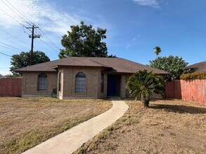 Building Photo - 1301 W Duranta Ave