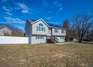 Building Photo - 3 Shoddy Hollow Rd