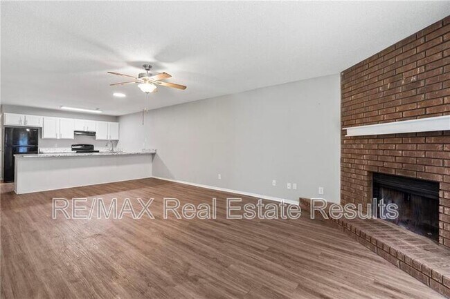 Foto del edificio - 3468 Harvard St